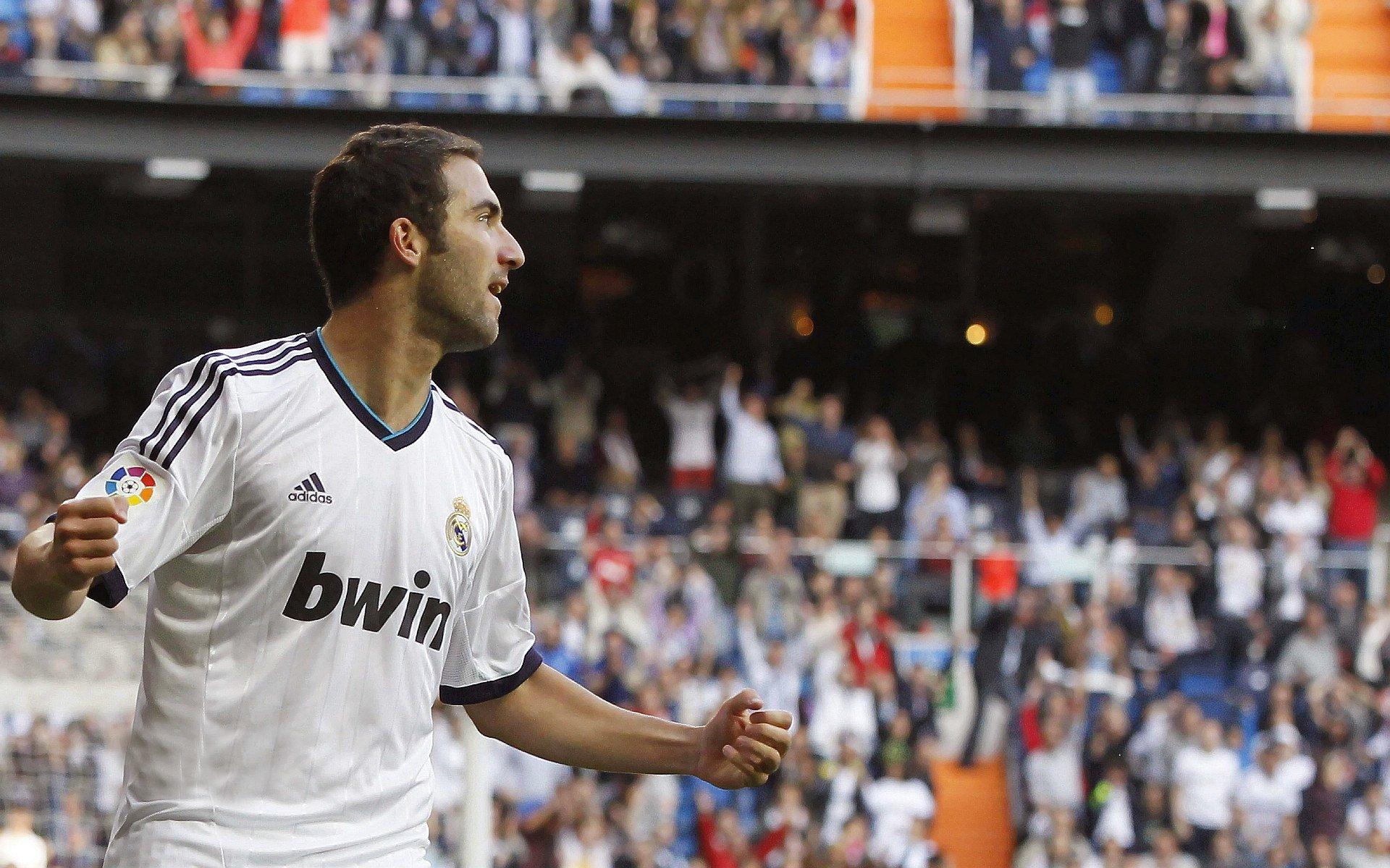 CBA，巴斯、韦伯斯特完成救赎 辽宁广厦各自取胜